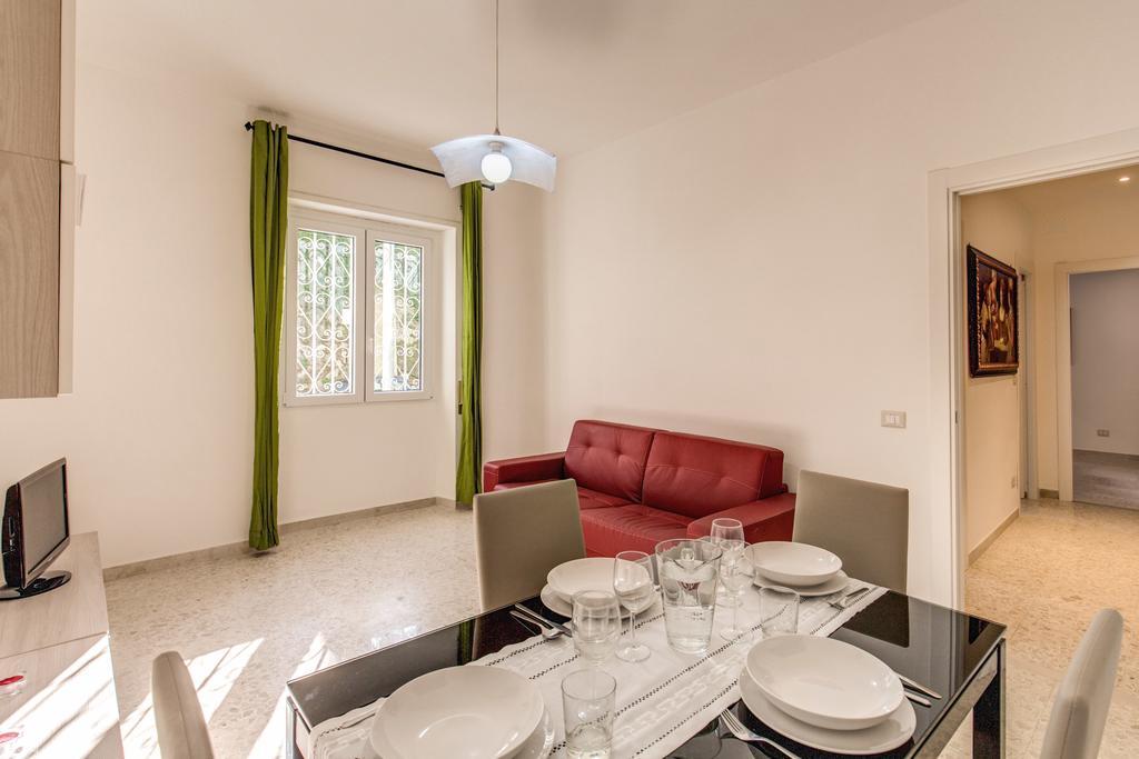 Daisy Guest House Colosseo Roma Quarto foto