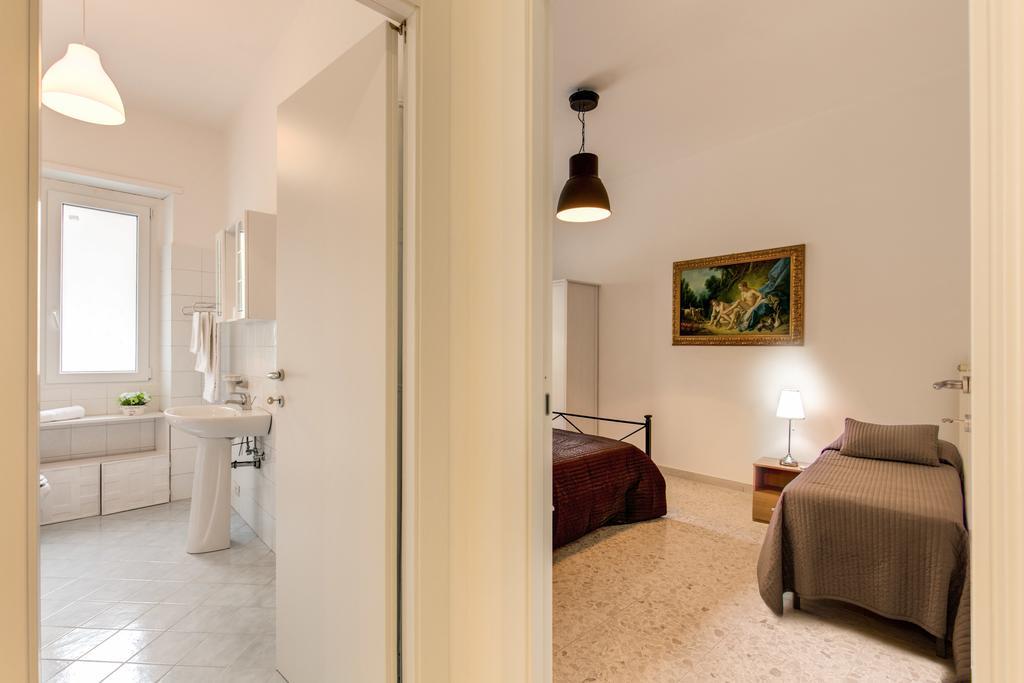 Daisy Guest House Colosseo Roma Quarto foto
