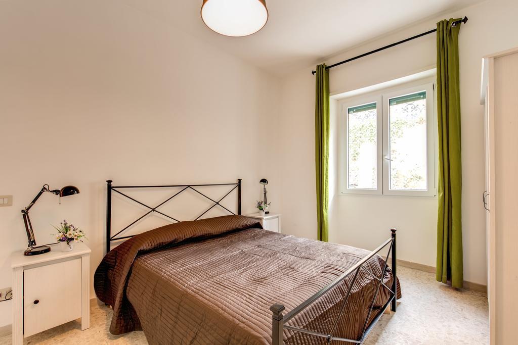 Daisy Guest House Colosseo Roma Quarto foto