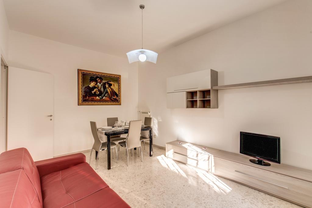 Daisy Guest House Colosseo Roma Quarto foto