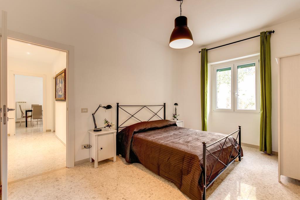 Daisy Guest House Colosseo Roma Quarto foto